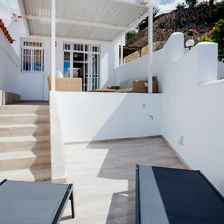 Home2book Stunning Views Apartment *